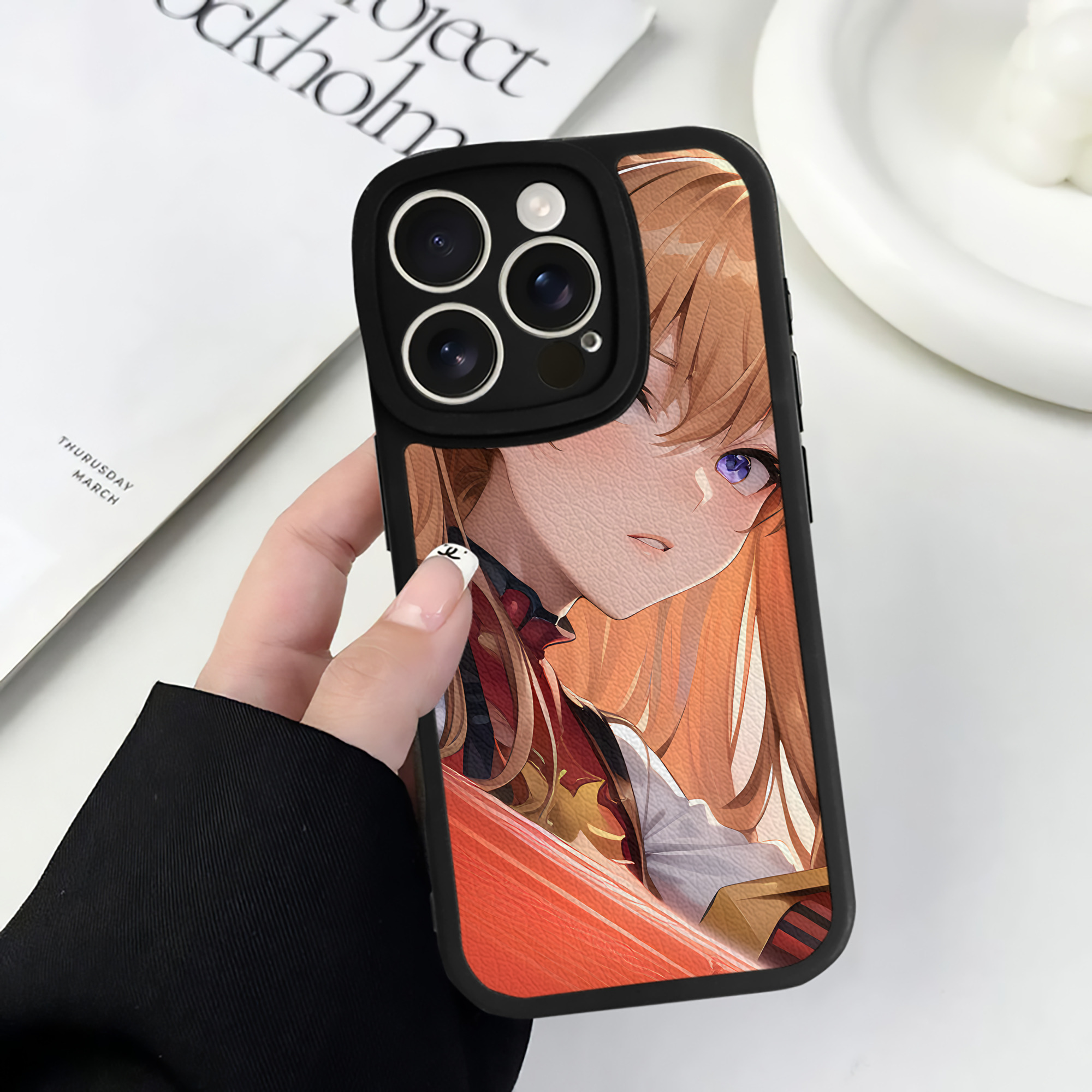 （画像用） EVA 新世紀エヴァンゲリオン 【iPhone 16シリーズ対応】シリコンスマホケース（レザー調） 材質：シリコン
